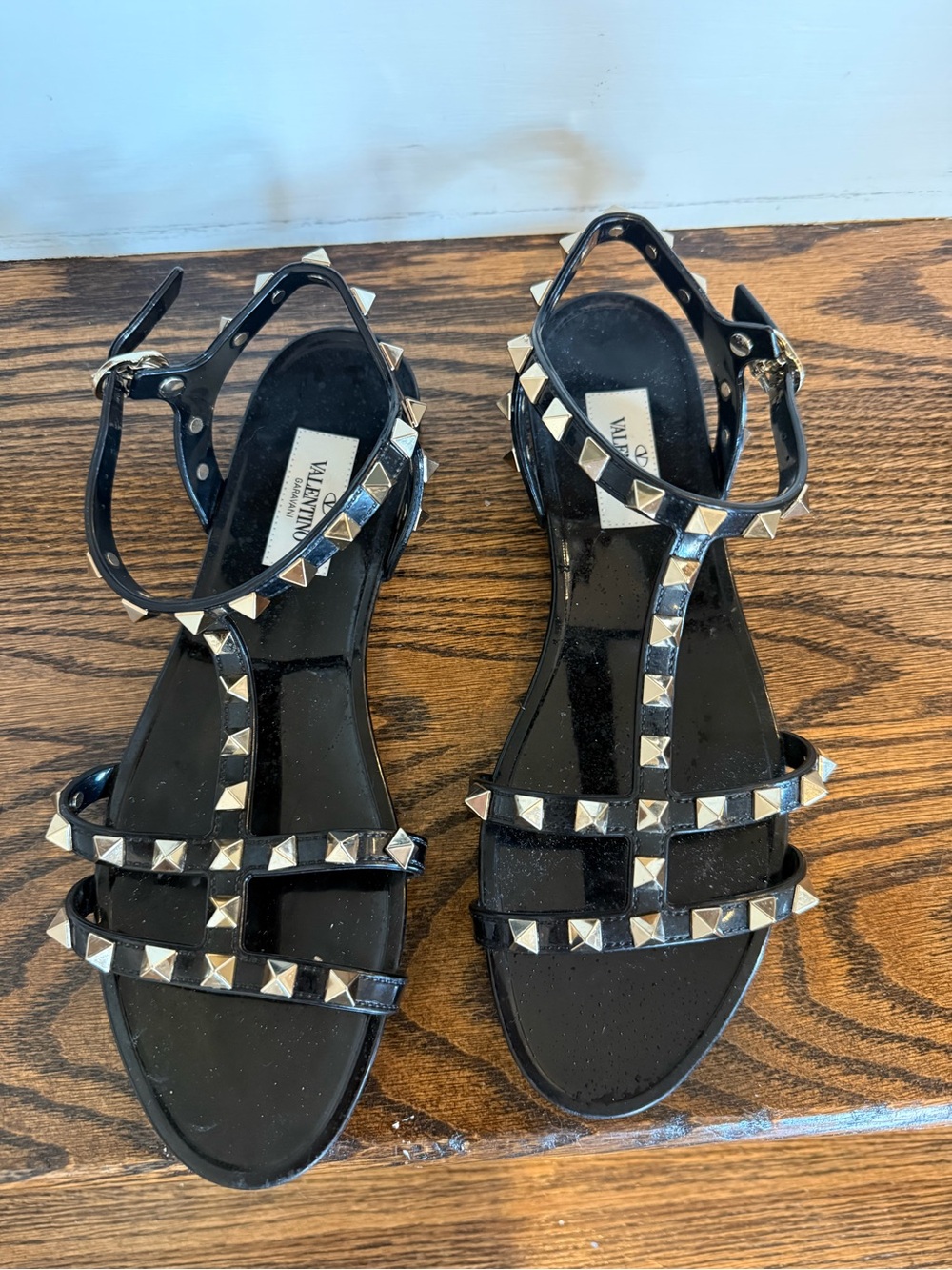 Valentino flat rubber sandals size 7. Great condition!